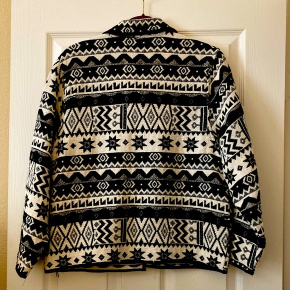 Jane Ashley Jacket in Aztec Design - Size L - Picture 6 of 8